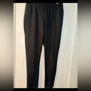 Women’s Lark and Grey Pants Sz L